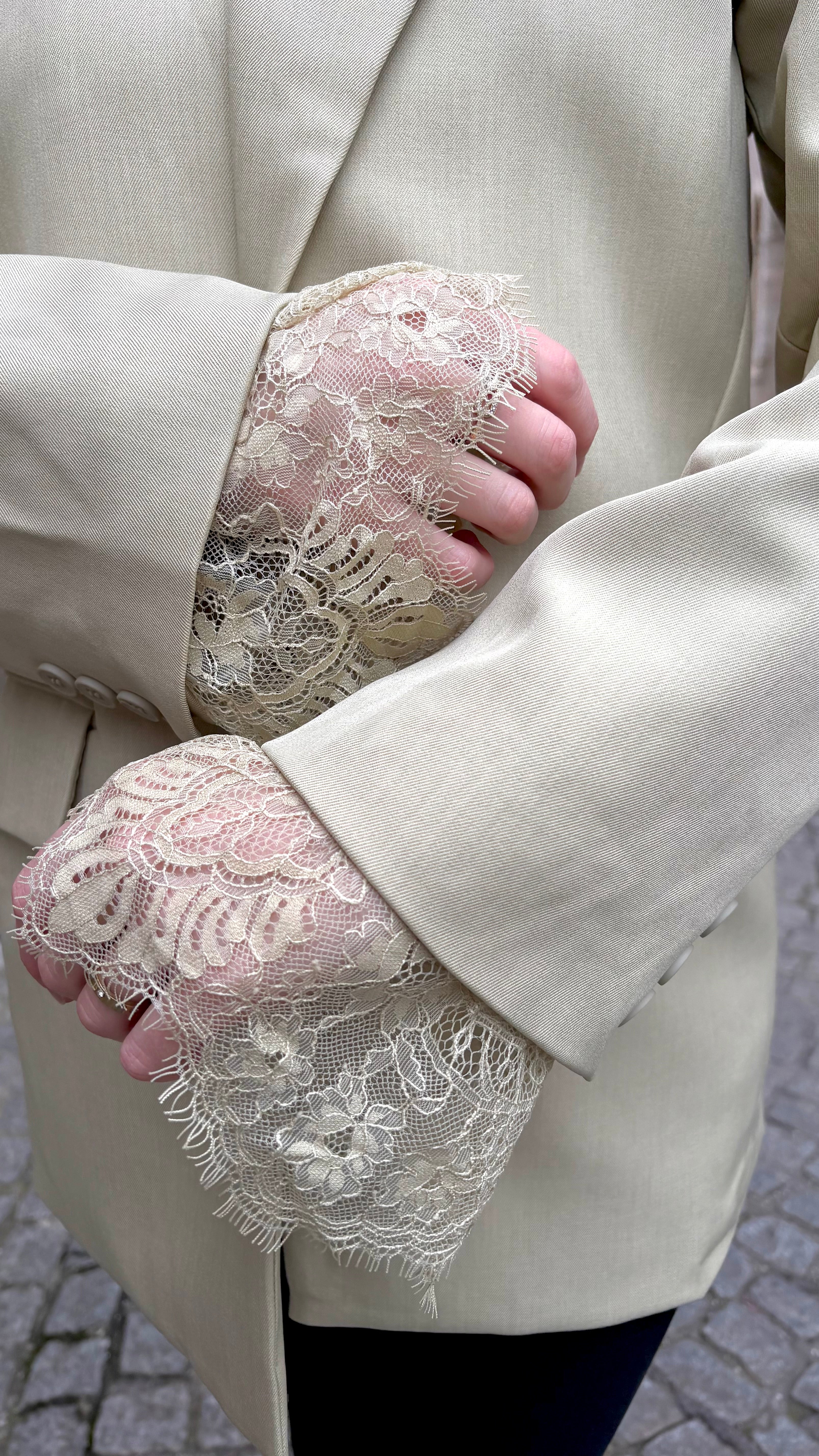 Blazer vert – Détails dentelle