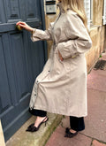 Veste longue à taille ajustable avec capuche amovible