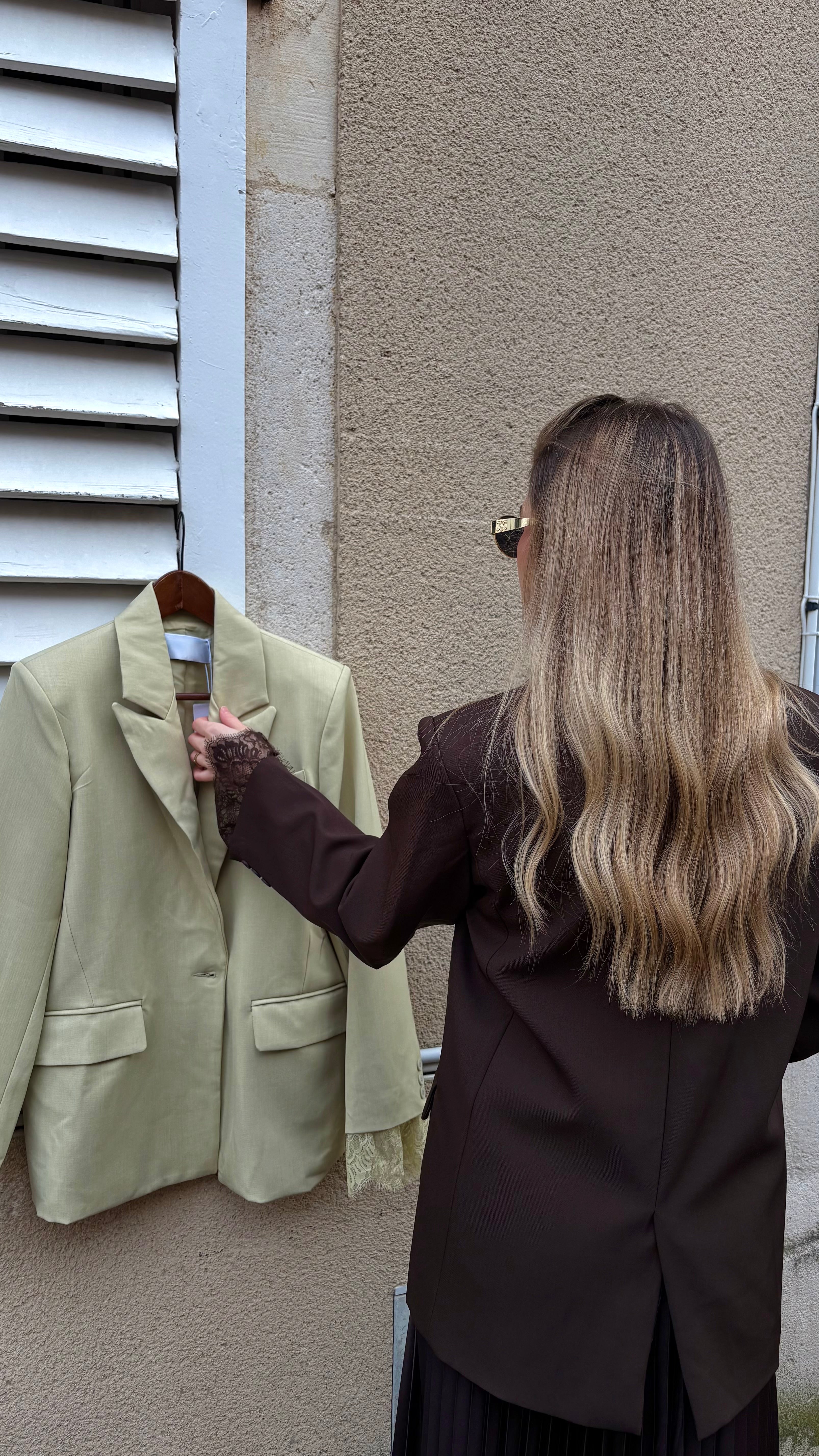 Blazer Marron – Détails Dentelle